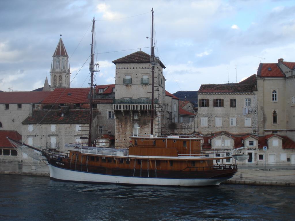 Apartment Z&E * Trogir