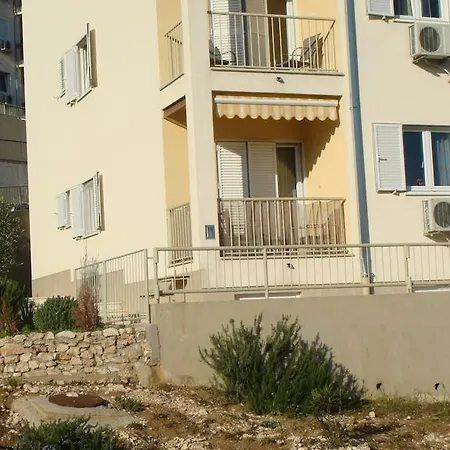 Apartment Z&E Trogir Exterior photo