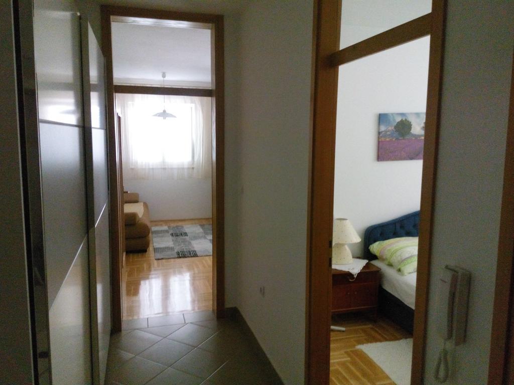 Z&e * Trogir